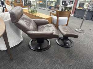 IMG leather swivel recliner with matching ottoman - 2