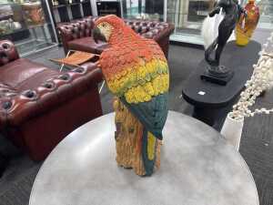 Glazed plaster macaw figure - 3