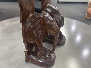 Pair of timber hand-carved elephant bookends - 3
