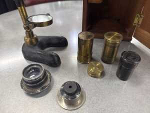 Antique microscope with assorted lenses - 2
