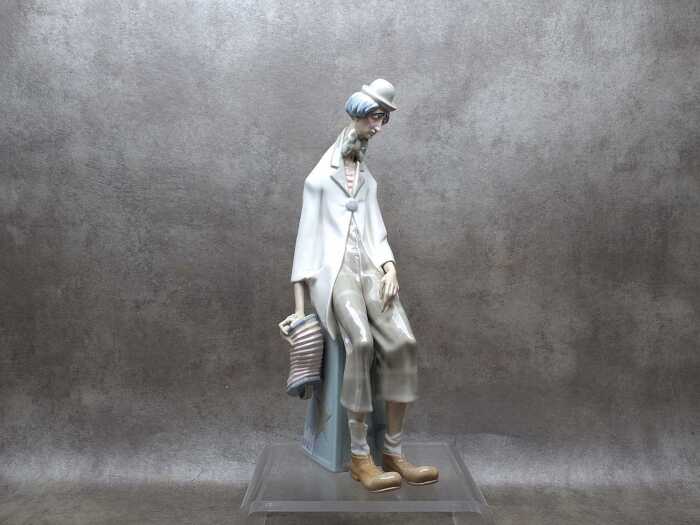 Lladro clown with 'Concertina' figure