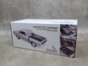 Classic Carlectables 1972 silver Charger Mercury - 2