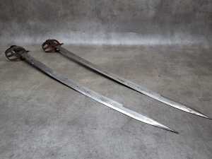 A pair of ceremonial swords (requires a weapons-edge license) - 3