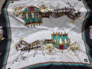 Group of designer-style scarves in assorted colours - 3