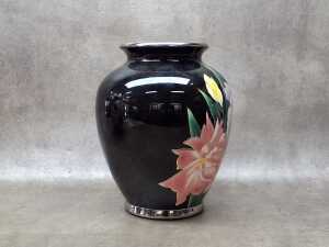 Two Taste Setter by Sigma Floral Vases - 2