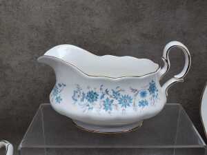 Colclough English porcelain part dinner setting - 5