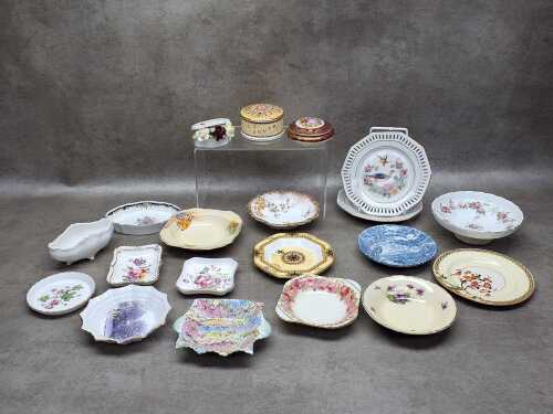 Porcelain pin dishes and trinket boxes