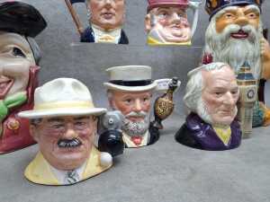 Collection of Toby and character jugs - 5
