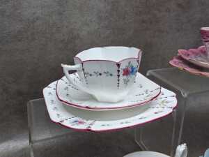 Six English porcelain trios - 2