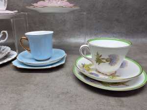 Six English porcelain trios - 4