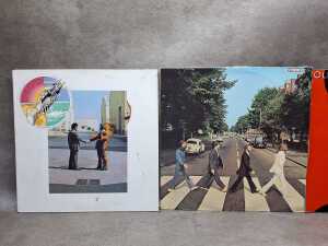 Five classic albums on vinyl - 2