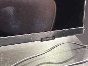 Samsung 43'' TV - 2