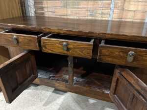 Chinese Qing-style low cabinet - 3