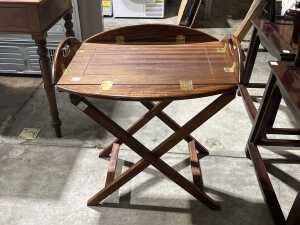 Timber folding butler's tray table