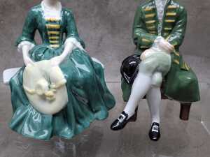 Royal Doulton 'A Gentleman and A Lady from Williamsburg' porcelain figures - 4