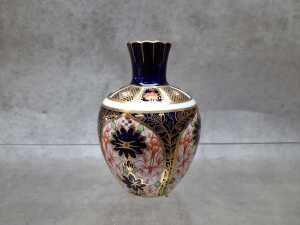 Three gilded ceramic porcelain pieces - 2