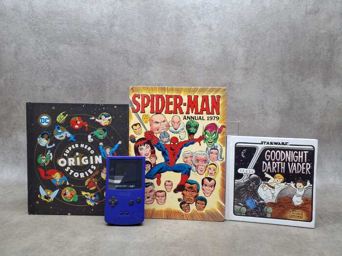 Nintendo Game Boy Colour and Donkey Kong Country