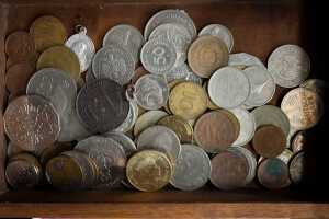 Collection of assorted coins and banknotes - 2
