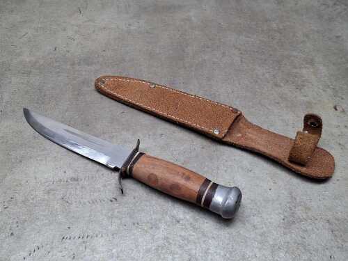 Vintage Fes Rostfrei German knife with leather holder