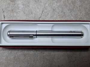 Collection of ballpoint pens - 4