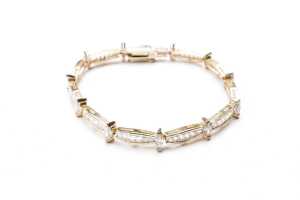 A collection of jewellery in sterling silver - 5