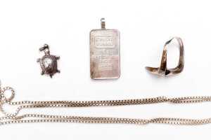 A collection of jewellery in sterling silver - 3
