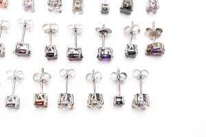 Sixteen pairs of earrings in sterling silver - 5
