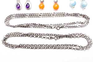 A collection of jewellery in sterling silver - 2
