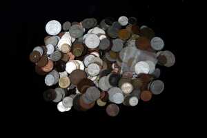 6kg of assorted world coins - 2