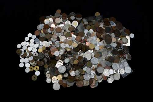 6kg of assorted world coins