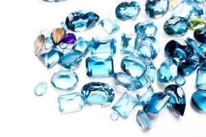 A collection of gemstones - 4