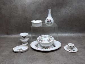 Seven Wedgwood 'Hathaway Rose' porcelain pieces