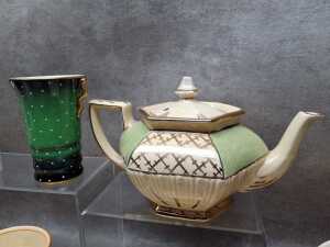 Assorted antique and contemporary ceramics and porcelain - 5