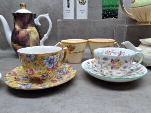 Assorted antique and contemporary ceramics and porcelain - 6