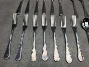 Royal Doulton Elegance part cutlery set - 3
