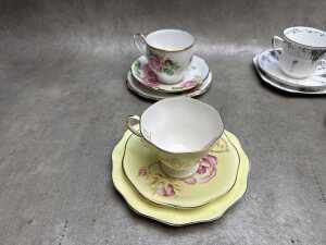 Nine porcelain trios and duos - 4