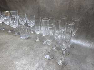 Collection of crystal stemware - 3