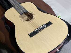CBSKY Acoustic guitar with soft case - 3