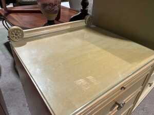 Three French chests of drawers - 5