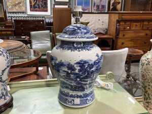 Oriental-style blue and white ceramic lamp