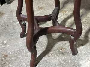 Timber pedestal with cross banded base - 3