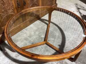 Modern round timber coffee table - 2