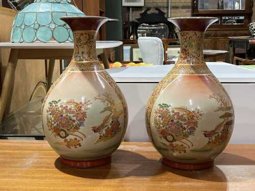 Pair of Japanese style hand-embellished porcelain vases