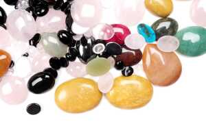 A large collection of cabochon gemstones - 3