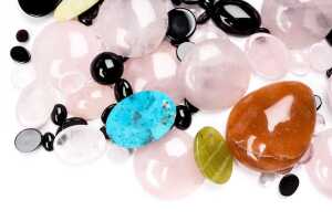 A large collection of cabochon gemstones - 4