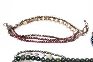 A collection of Amy Kahn Russell jewellery - 3