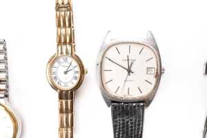 A collection of six watches - 3