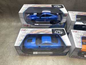 Four Maisto special edition 1:18 scale die-cast model Ford Mustang cars - 2