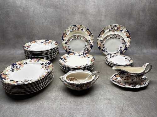 Vintage Keeling and Co. 'Tokio' ceramic part dinner setting