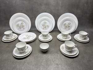 Royal Doulton Yorkshire Rose porcelain for six